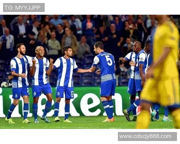 波多尔斯基足球明星的传奇之路与辉煌成就回顾