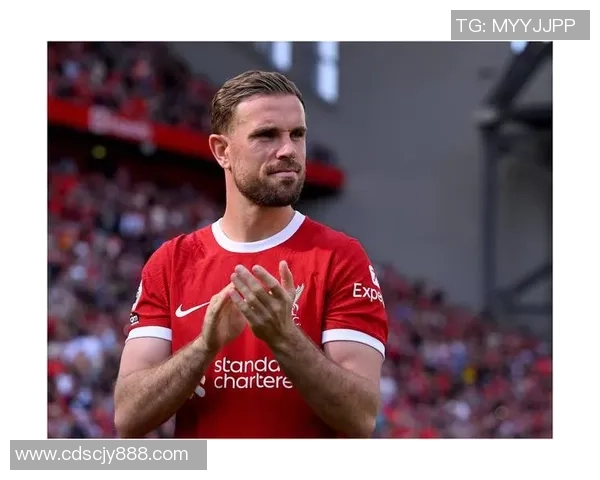 世界足球明星身材对比解析揭示运动员体型与竞技表现的关系