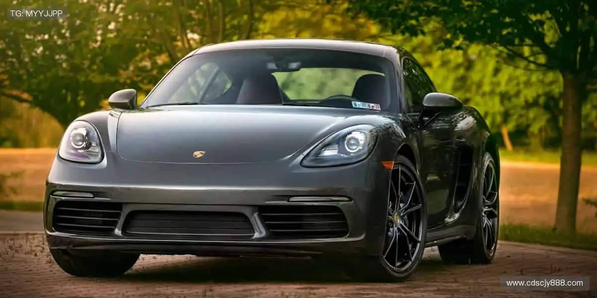 热血赛事，巅峰对决！🔥⚽ 每一次心跳都为冠军而战！